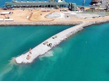 Building Resilience: Geraldton Port's New Surge Protection Breakwater takes shape